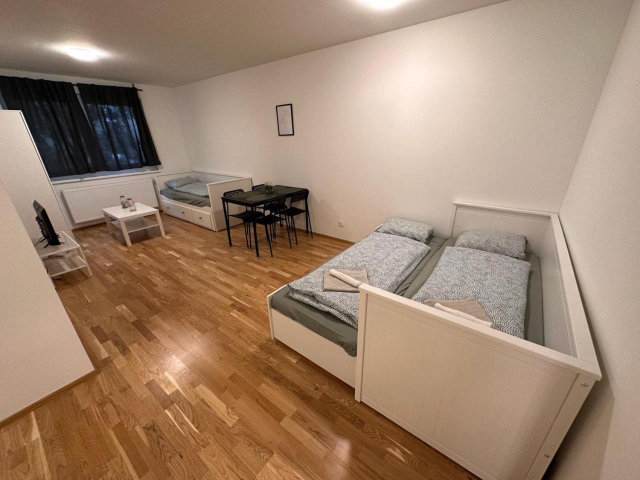 Muzeta11 - Modern Town Apartment With Balcony เวียนนา ภายนอก รูปภาพ